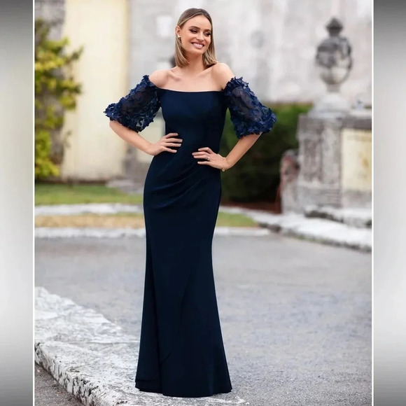 Xscape - Off-The-Shoulder Floral-Sleeve Gown - Navy Blue - Size 4P - EUC!! - Picture 3 of 16